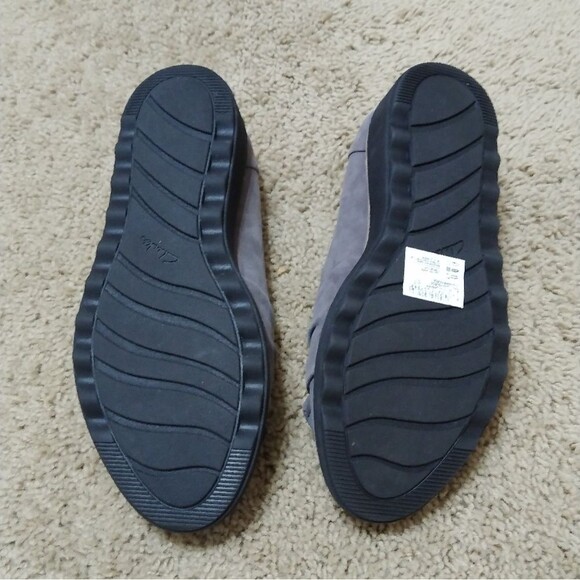 Clarks Gray Loafers - Picture 9 of 11